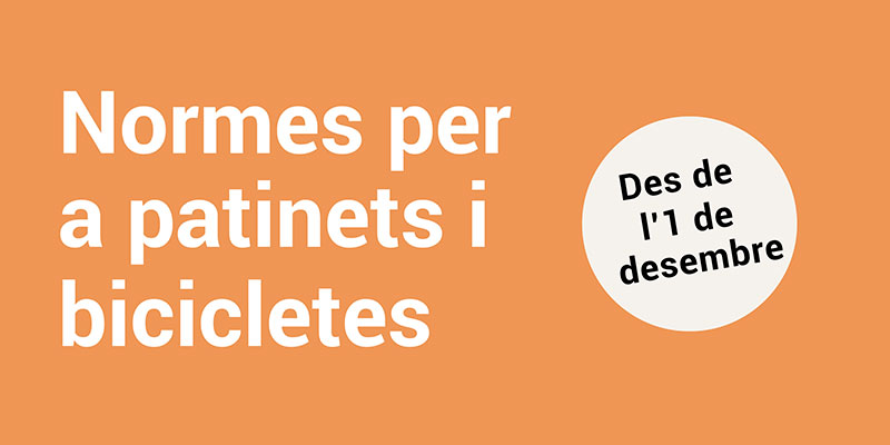 Dos patinets o bicicletes plegats per tren o tramvia